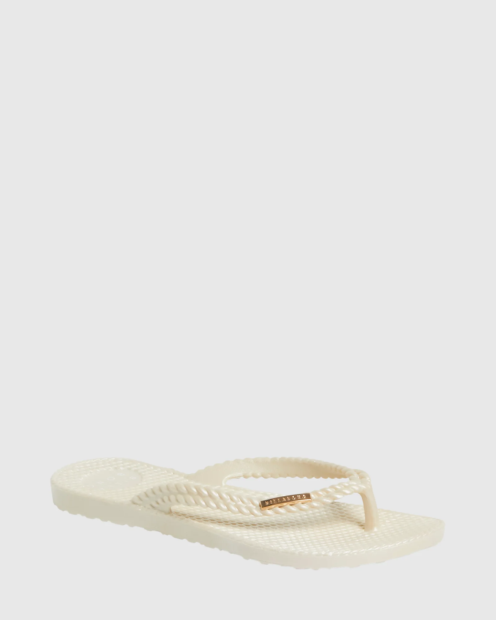 Womens Kick Back Metallic Thongs