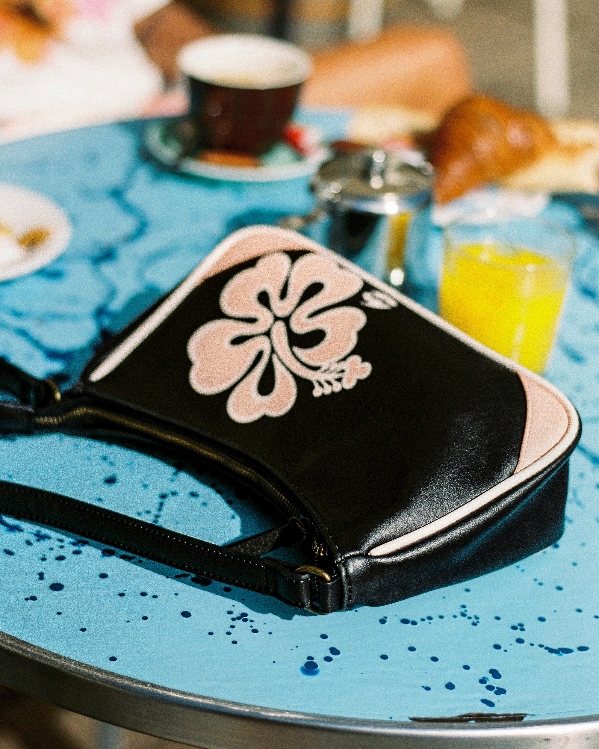 Womens Bong Rule Shoulder Purse