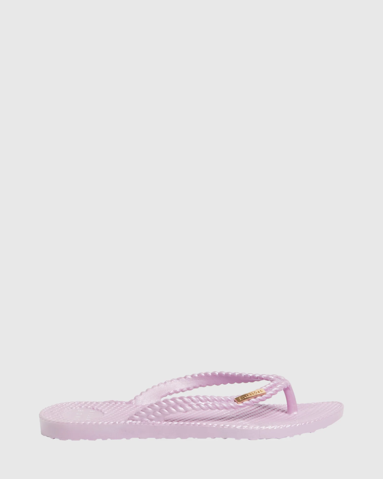 Womens Kick Back Metallic Thongs