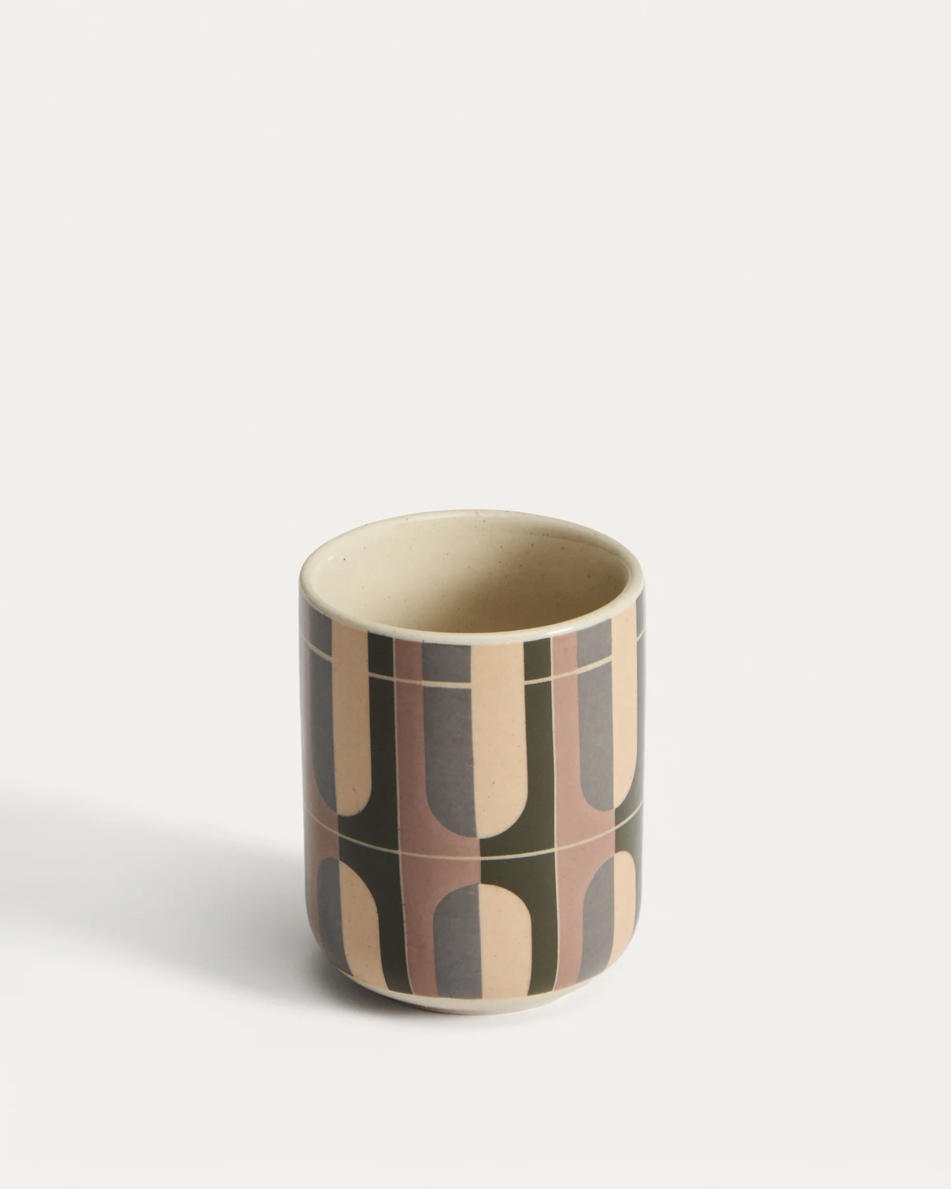 Julnet mug in brown ceramic