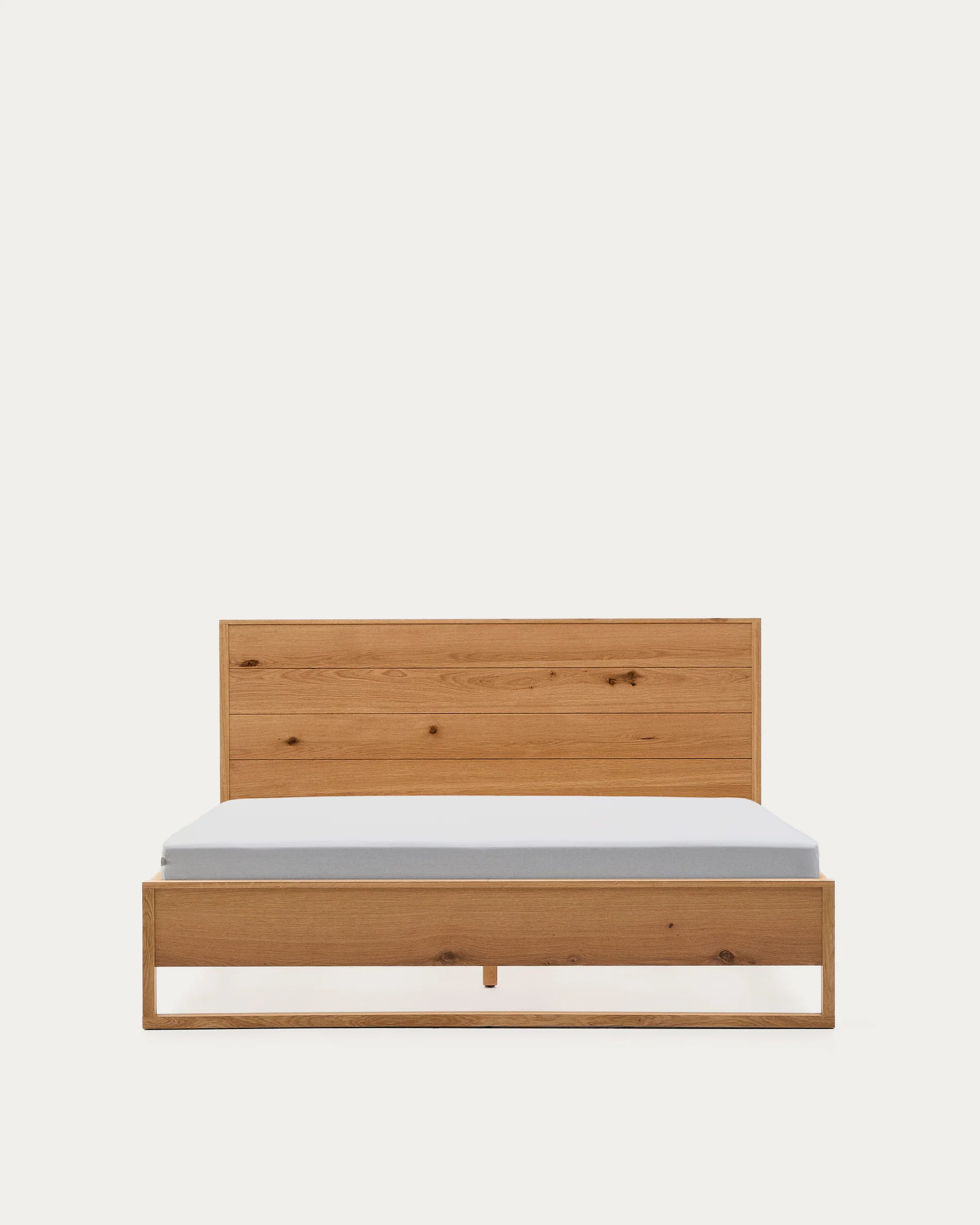 Alguema bed in oak veneer with natural finish for 160 x 200cm mattress