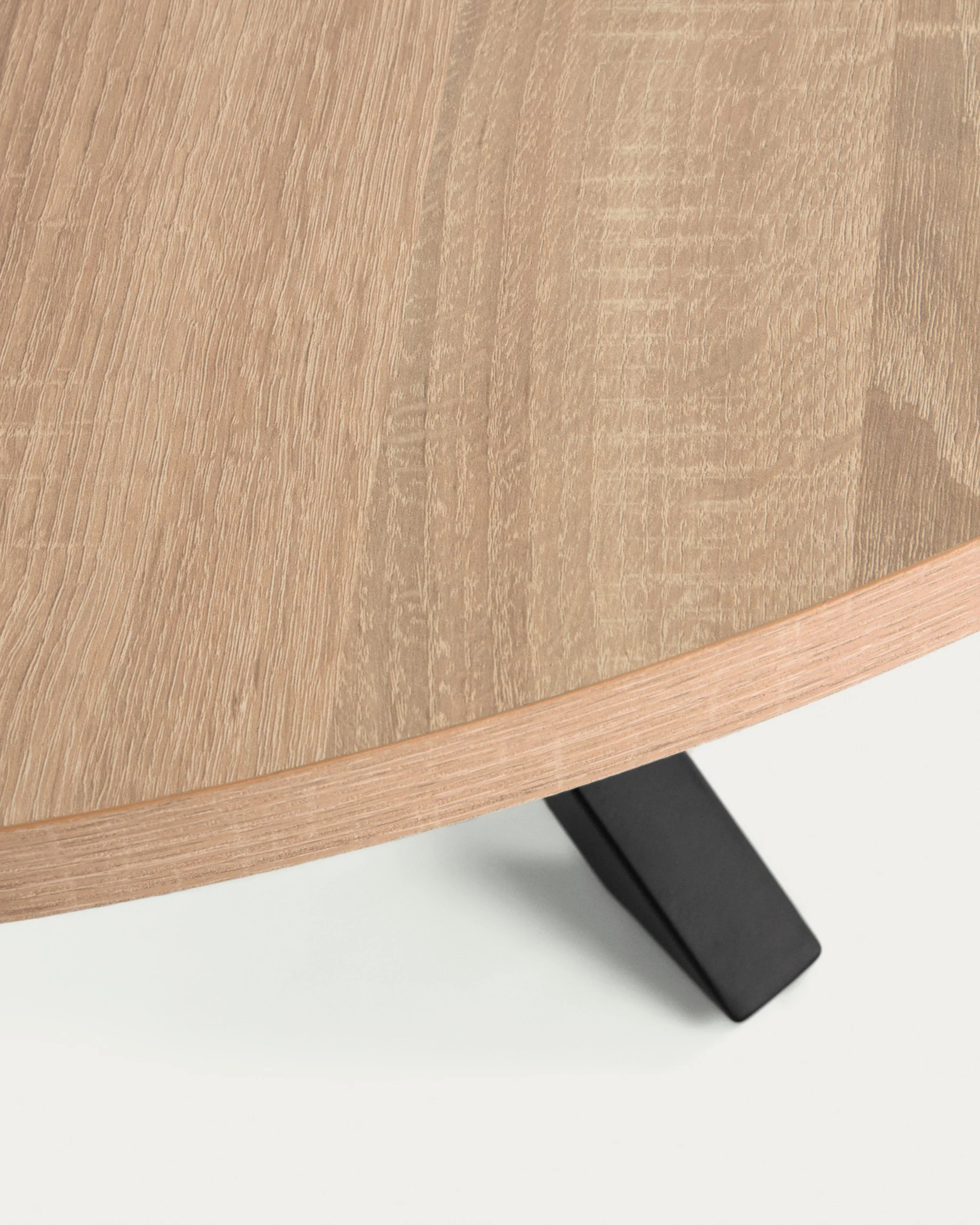 Argo round Ø 119 cm melamine table with steel legs with black finish