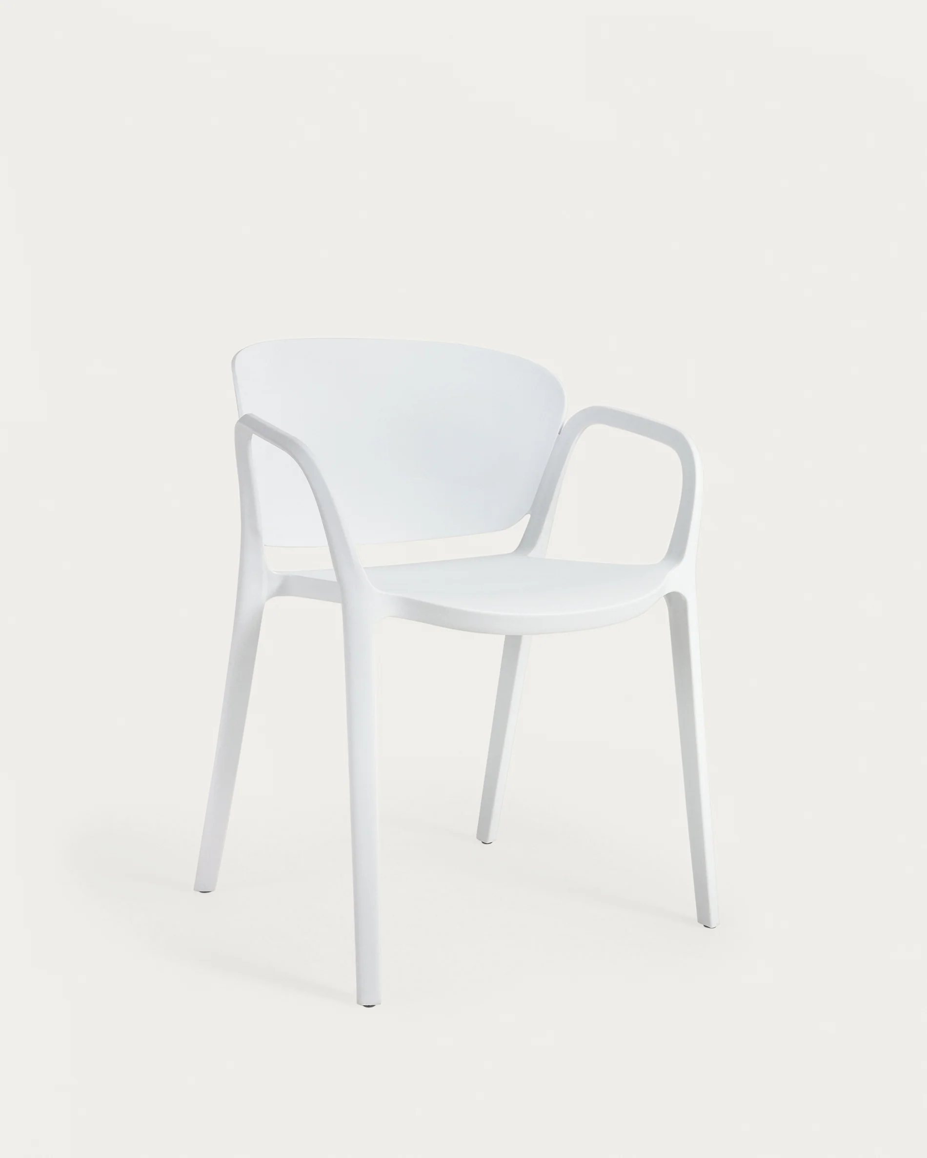 Ania stackable white garden chair