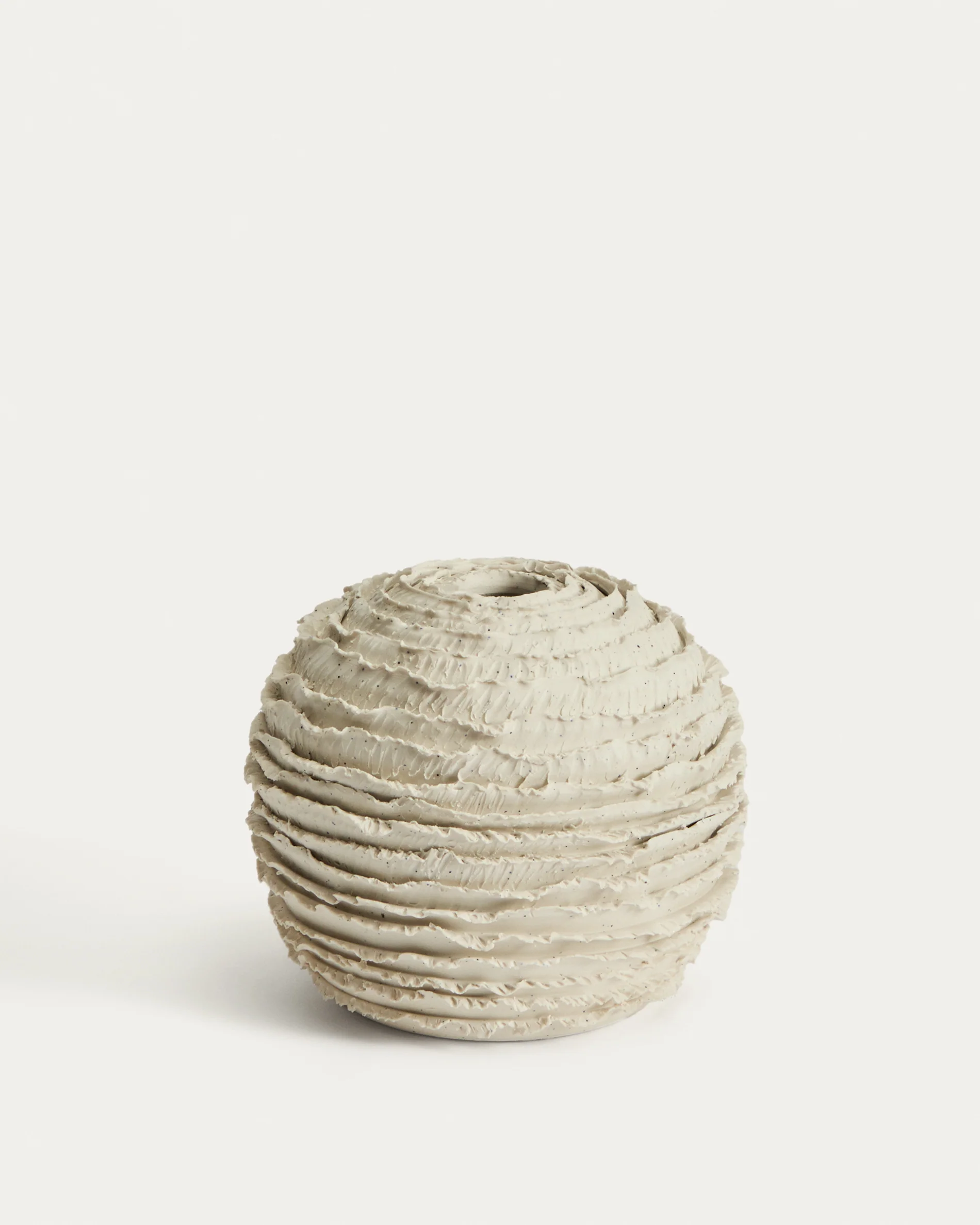 Evania vase in beige ceramic 15,5 cm