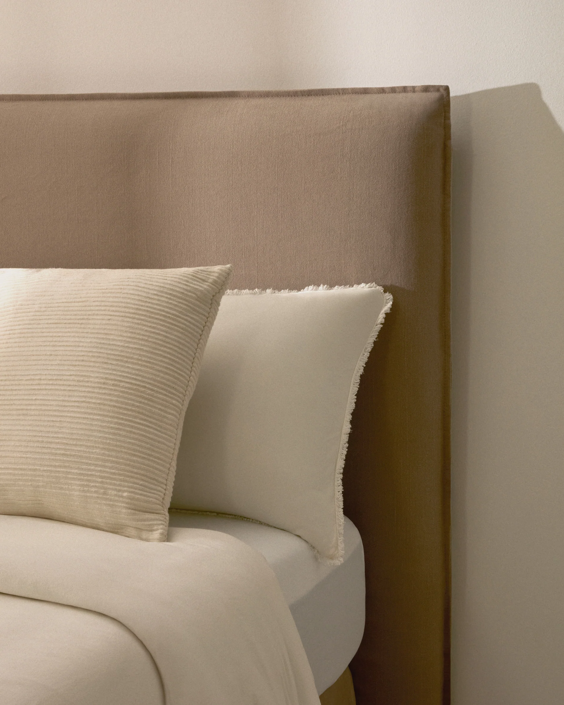 Jaira headboard with removable linen and cotton cover in taupe for a 180 cm FSC Mix Credit bed