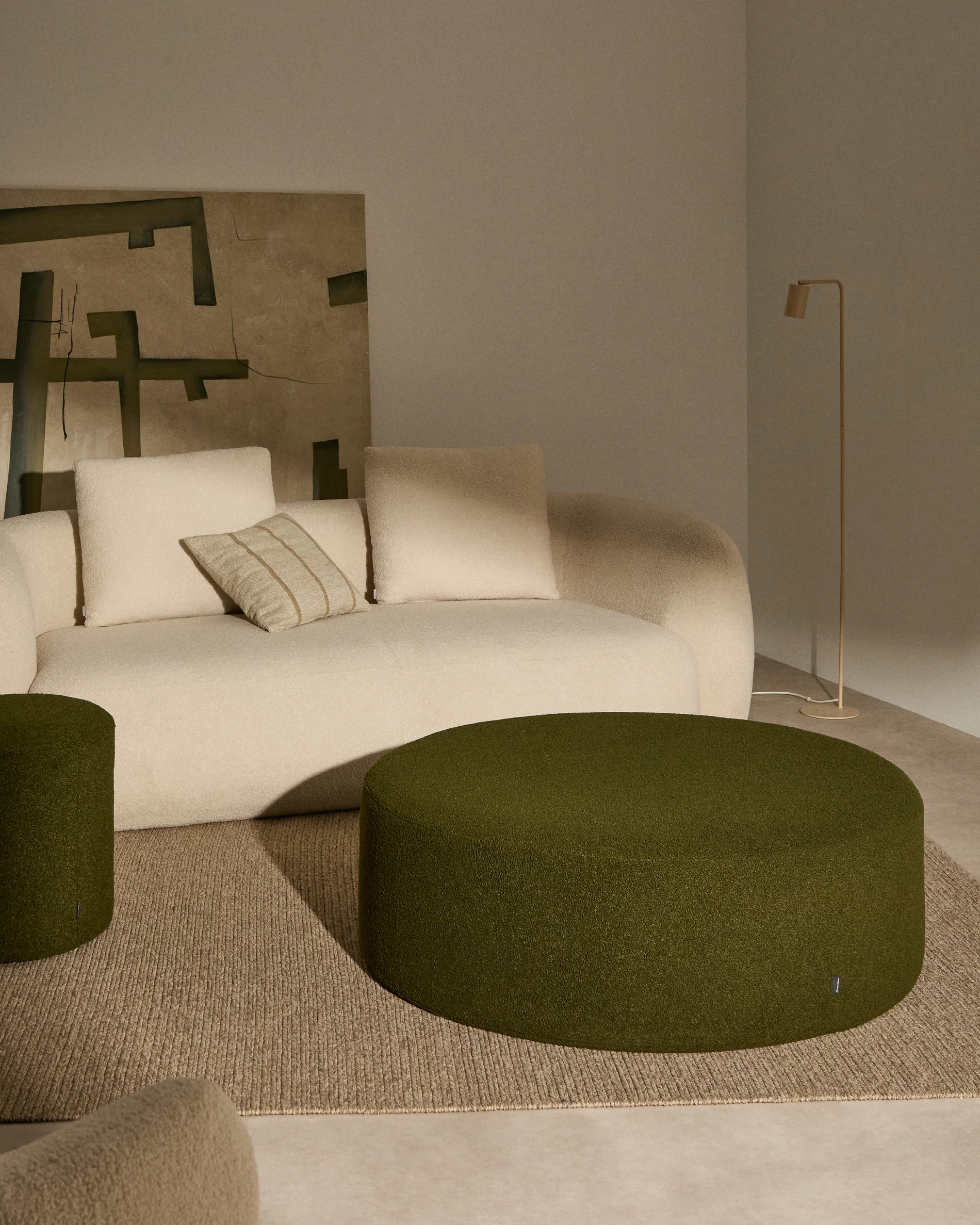 Kaeli footrest cover in green bouclé Ø 120 cm