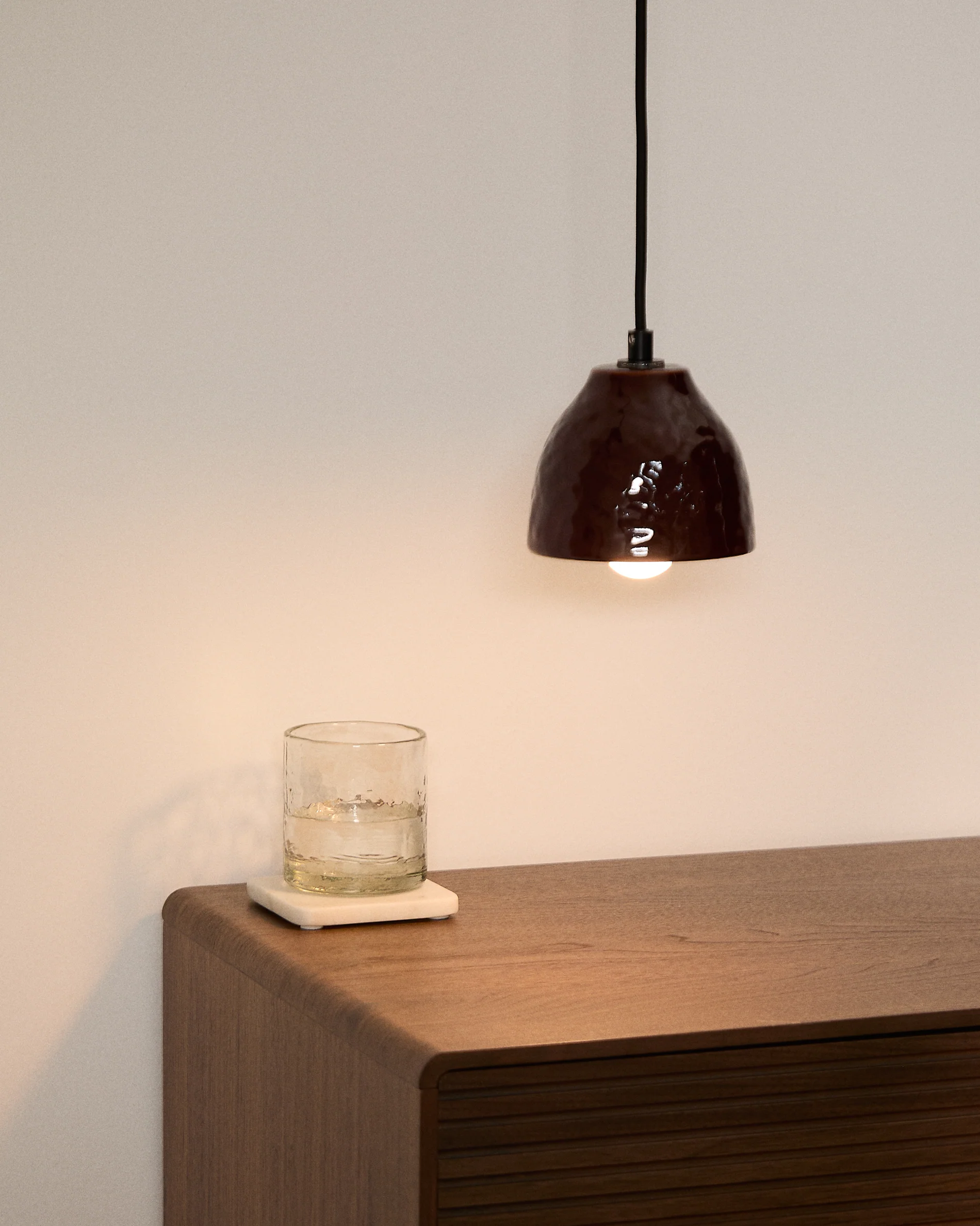 Drava ceiling lamp in burgundy ceramic