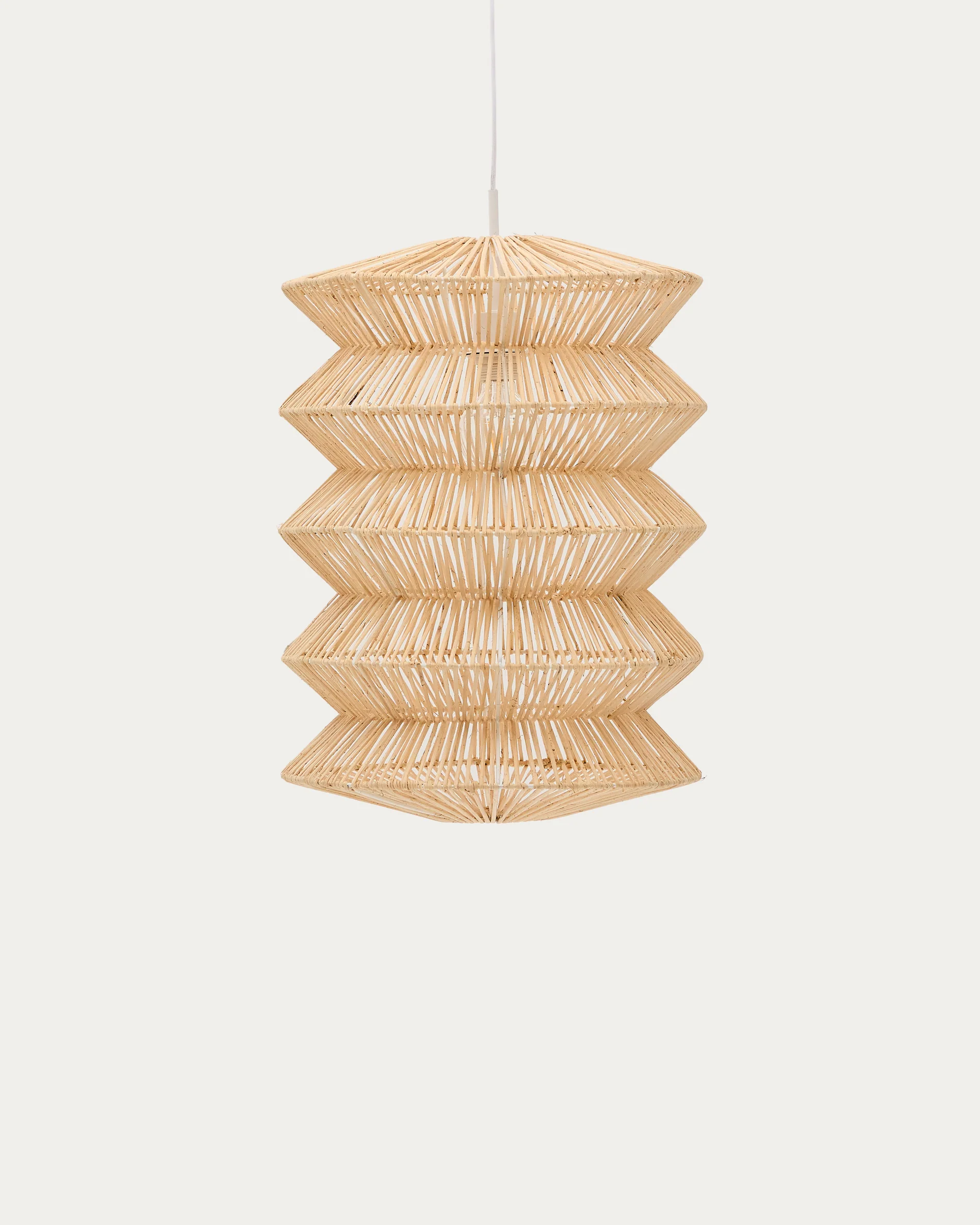 Dakit ceiling lamp shade in rattan with light finish 40 x 55cm
