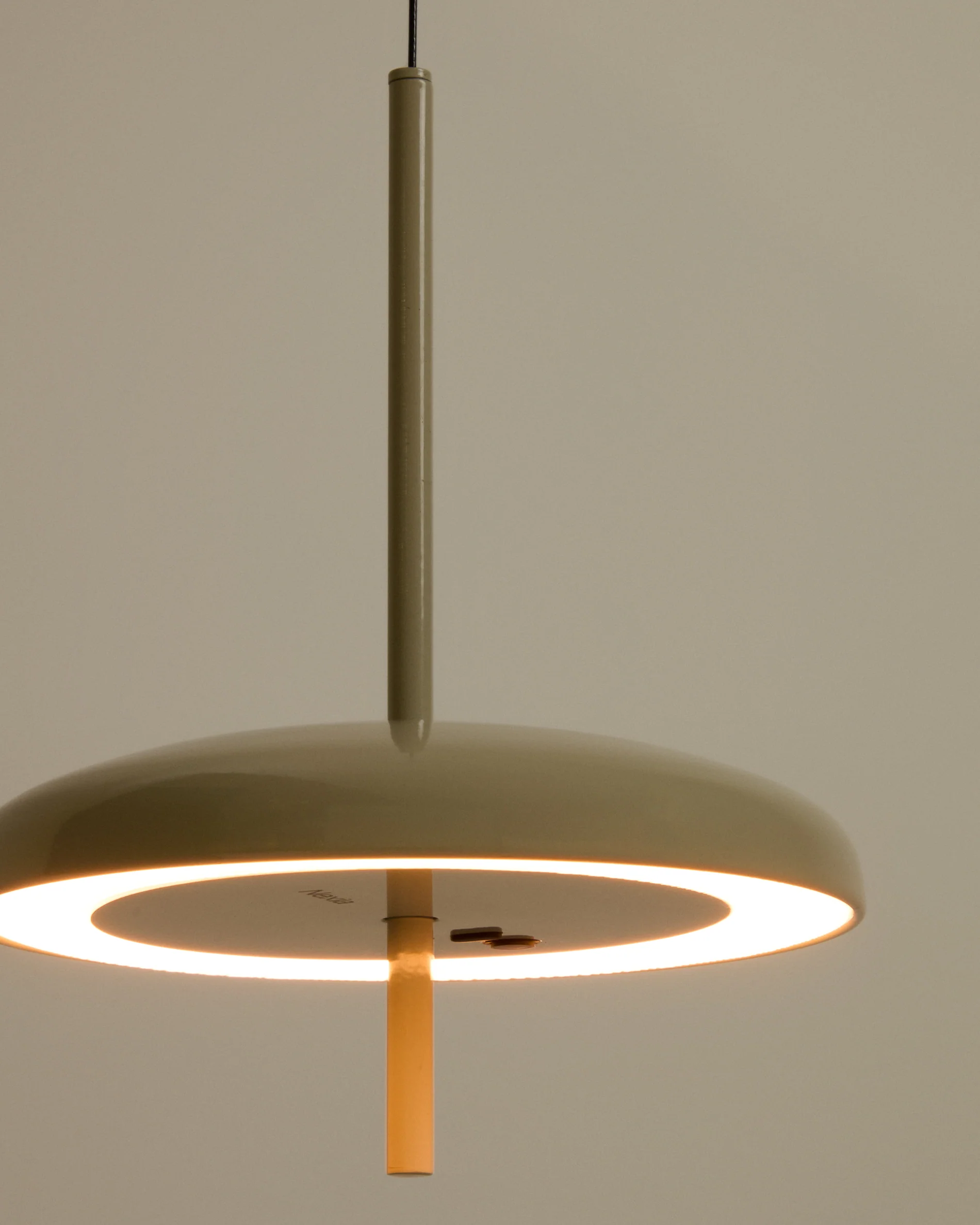 Porte light grey aluminium portable ceiling lamp Ø 16 cm