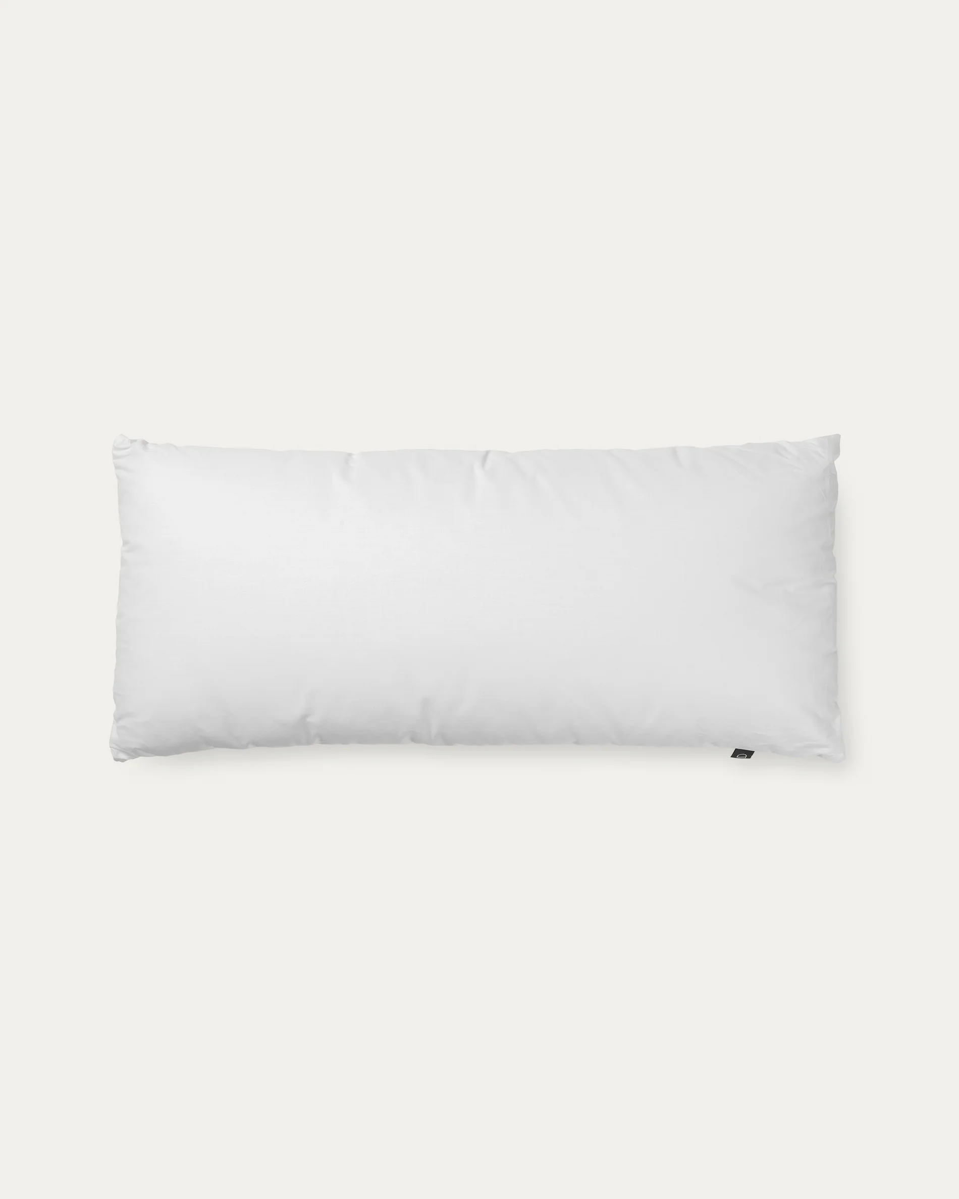 Nyla microfibre pillow 70 x 40 cm