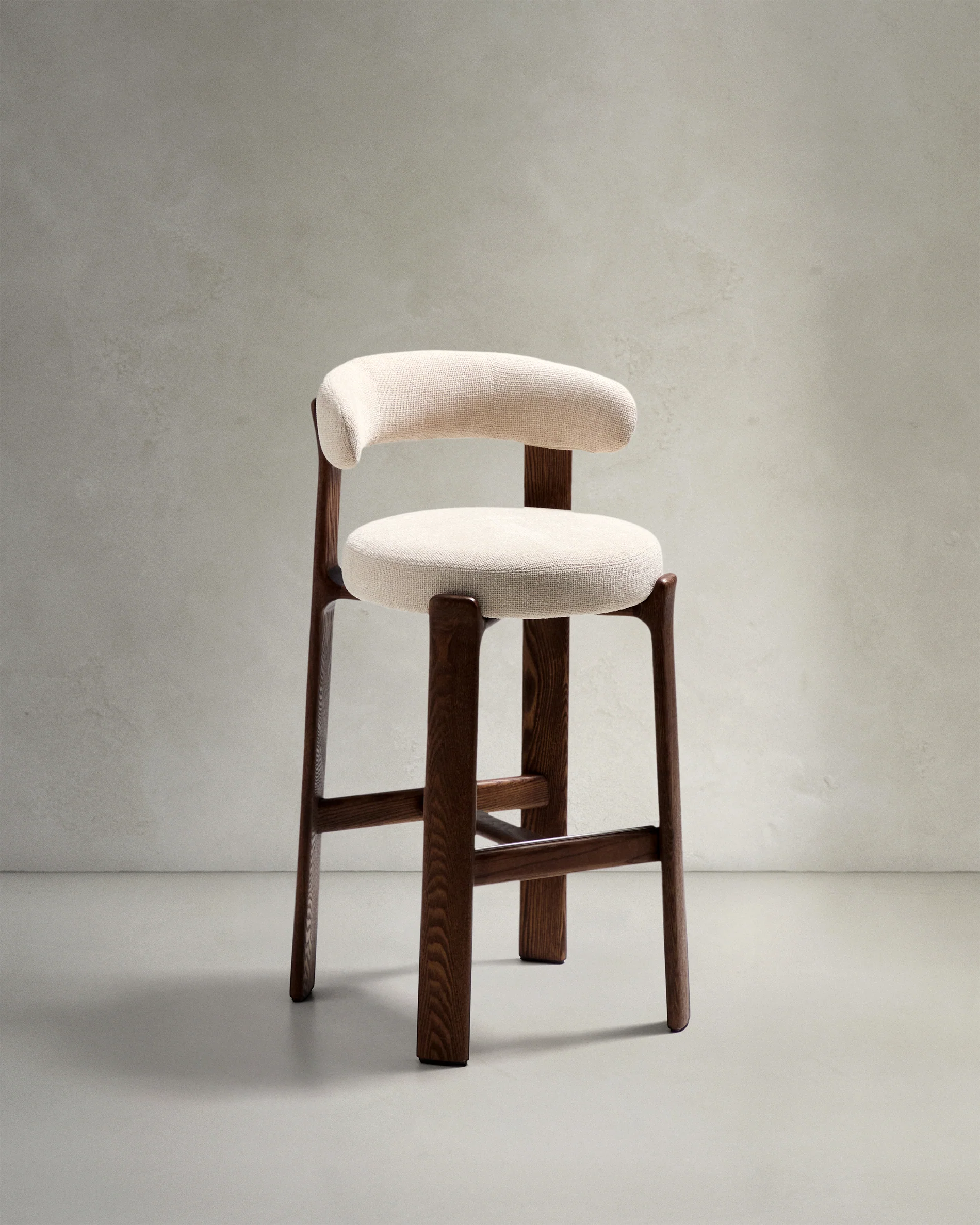 Granite stool in beige chenille and solid ash wood with walnut-coloured finish FSC 100% 75cm
