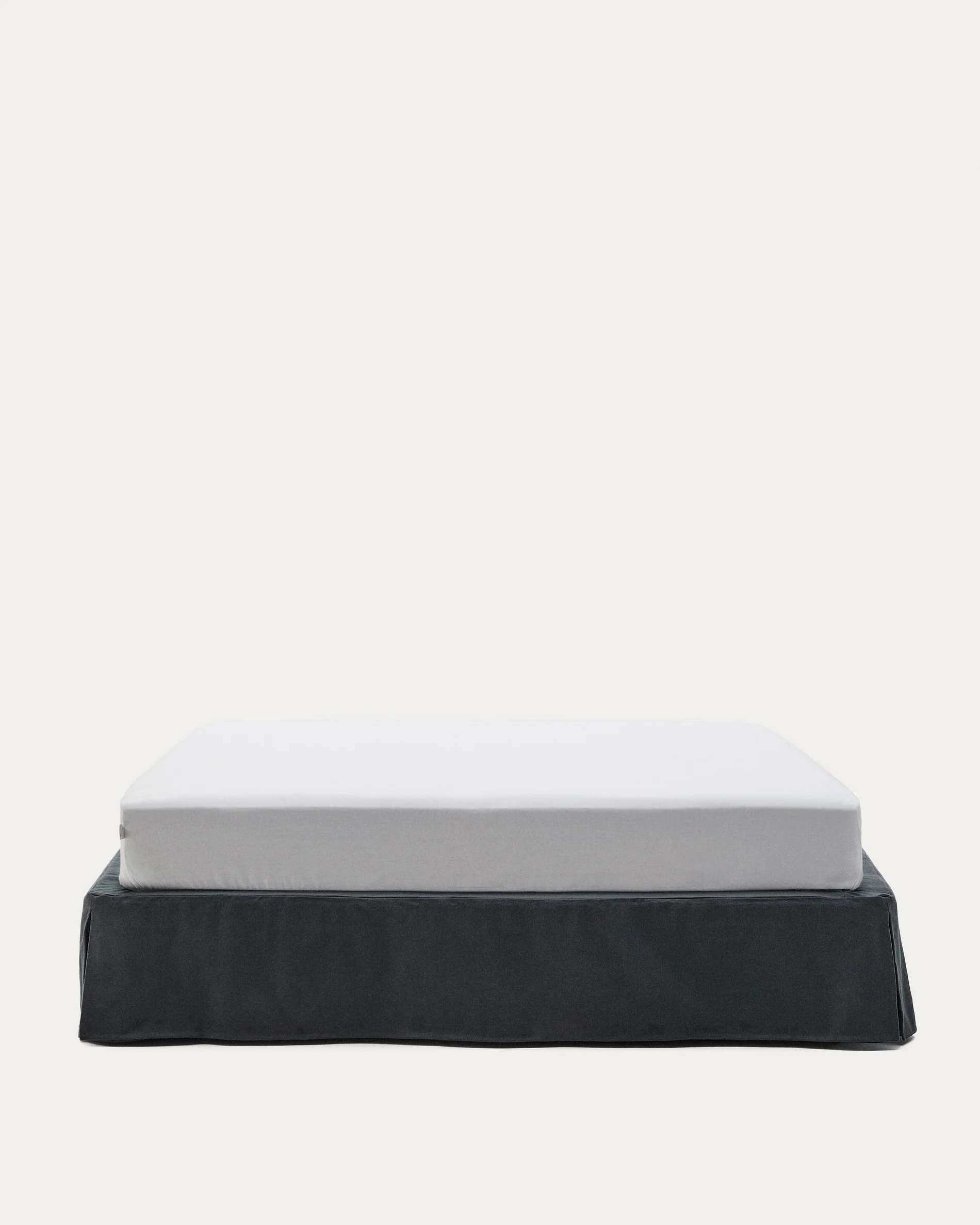 Anthracite grey linen and cotton Jaira base with removable cover for a 180 x 200 cm mattress