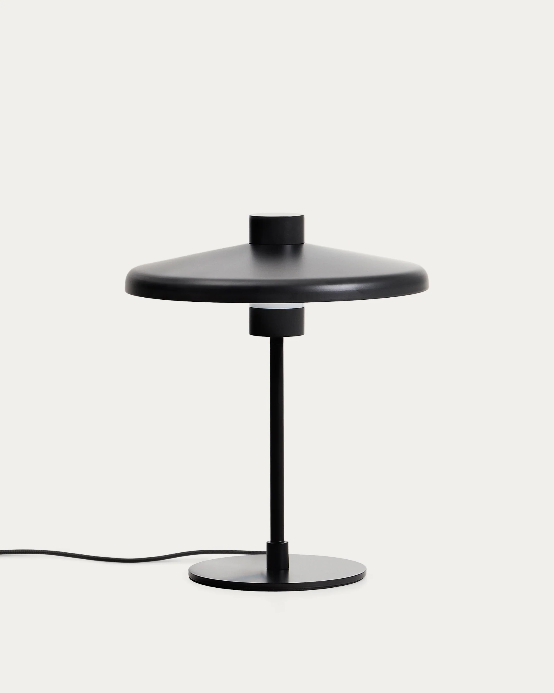 Nuvira table lamp in black satin metal