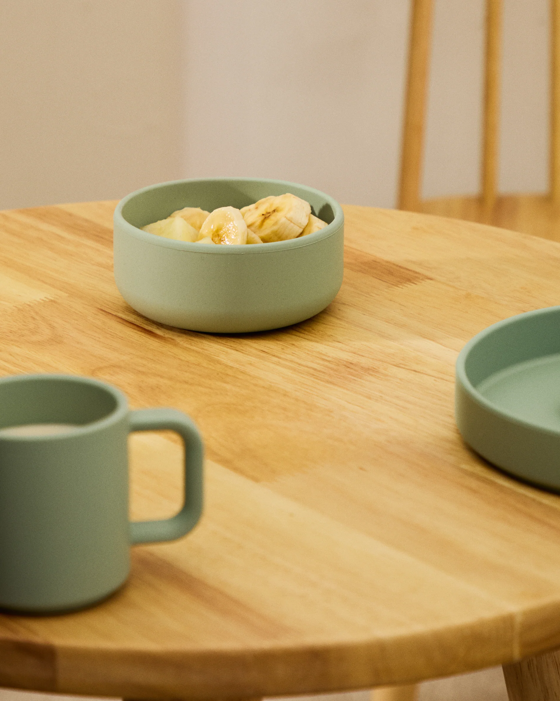 Lili plate and bowl set in turquoise silicone
