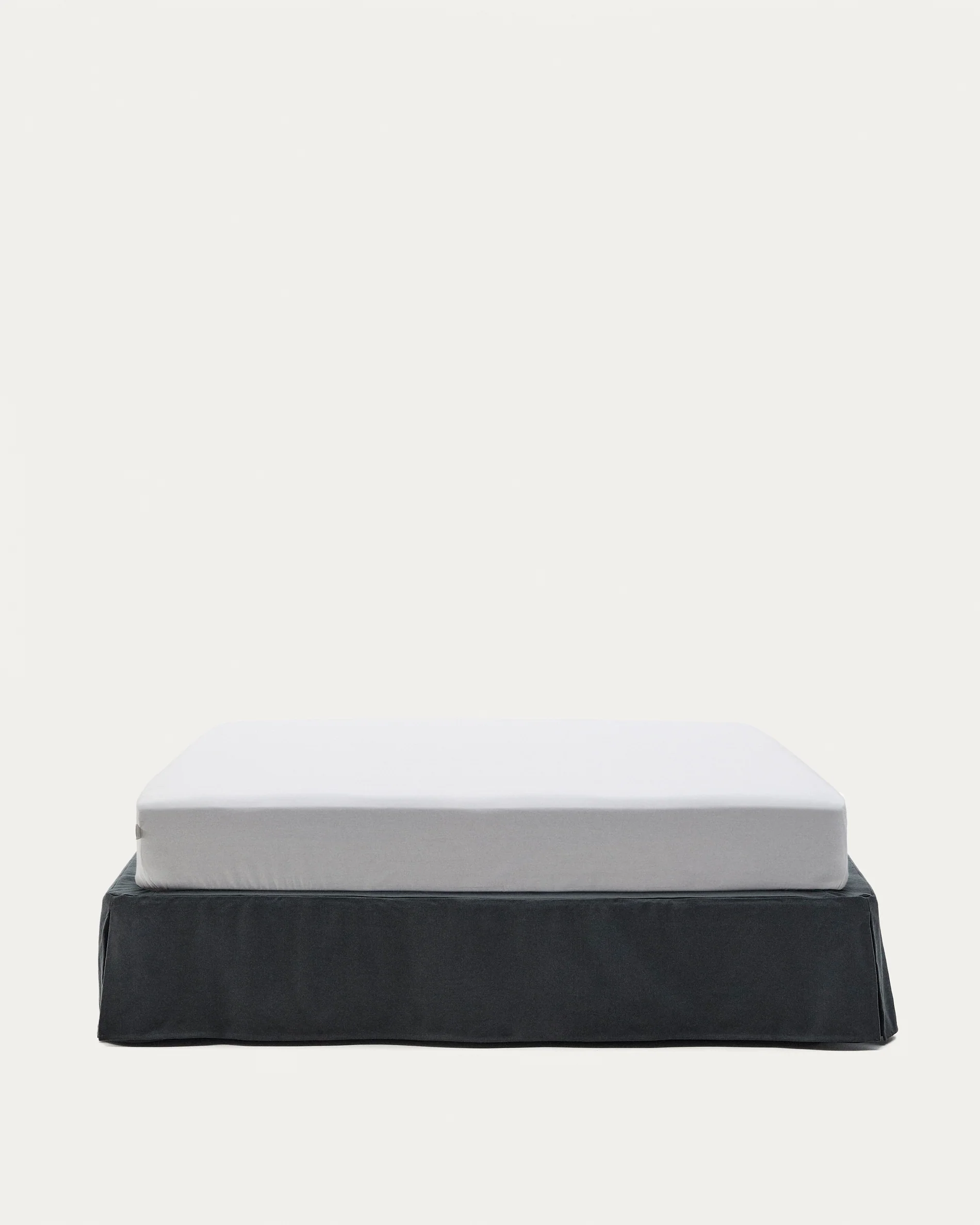 Anthracite grey linen and cotton Jaira base with removable cover for a 160 x 200 cm mattress
