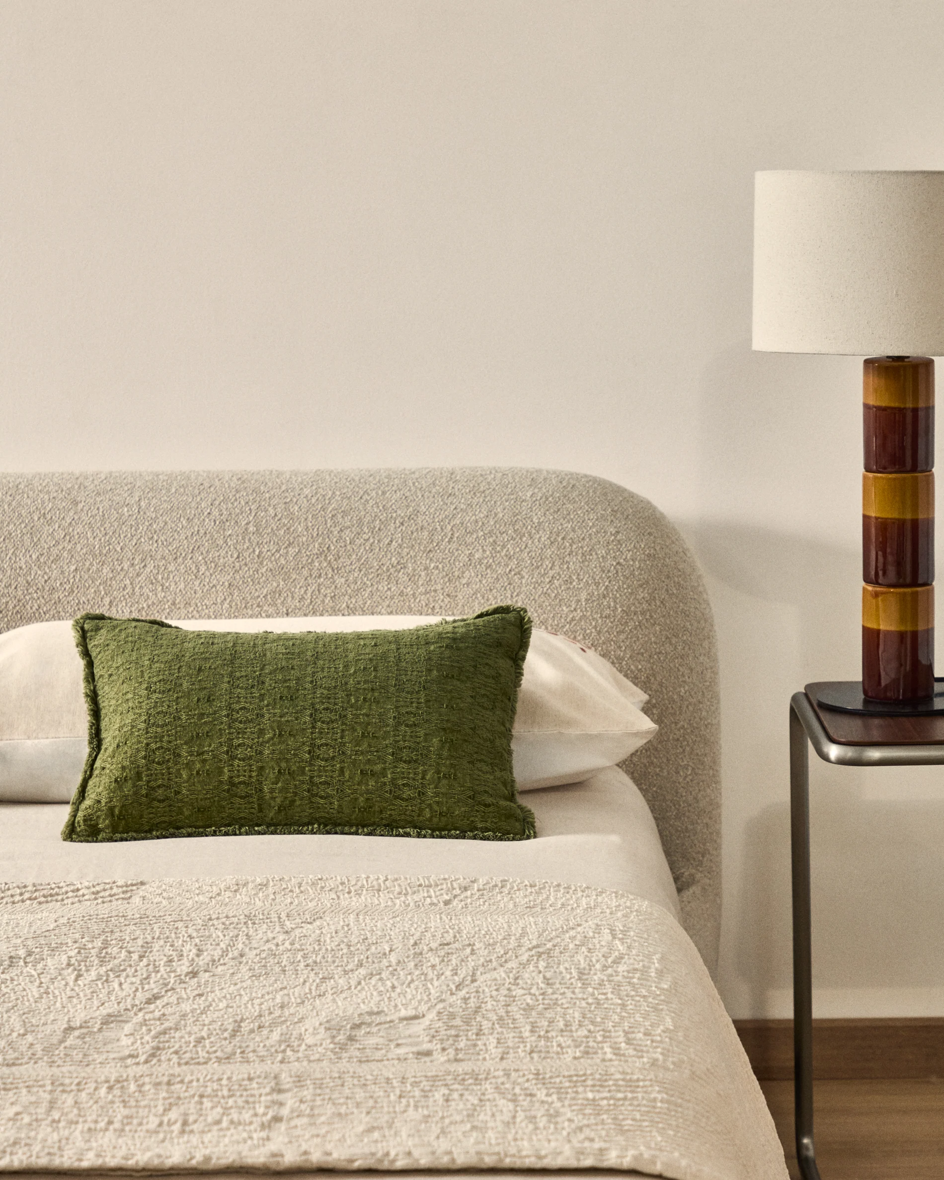 Narela cushion cover in green jacquard cotton and viscose 50 x 30 cm