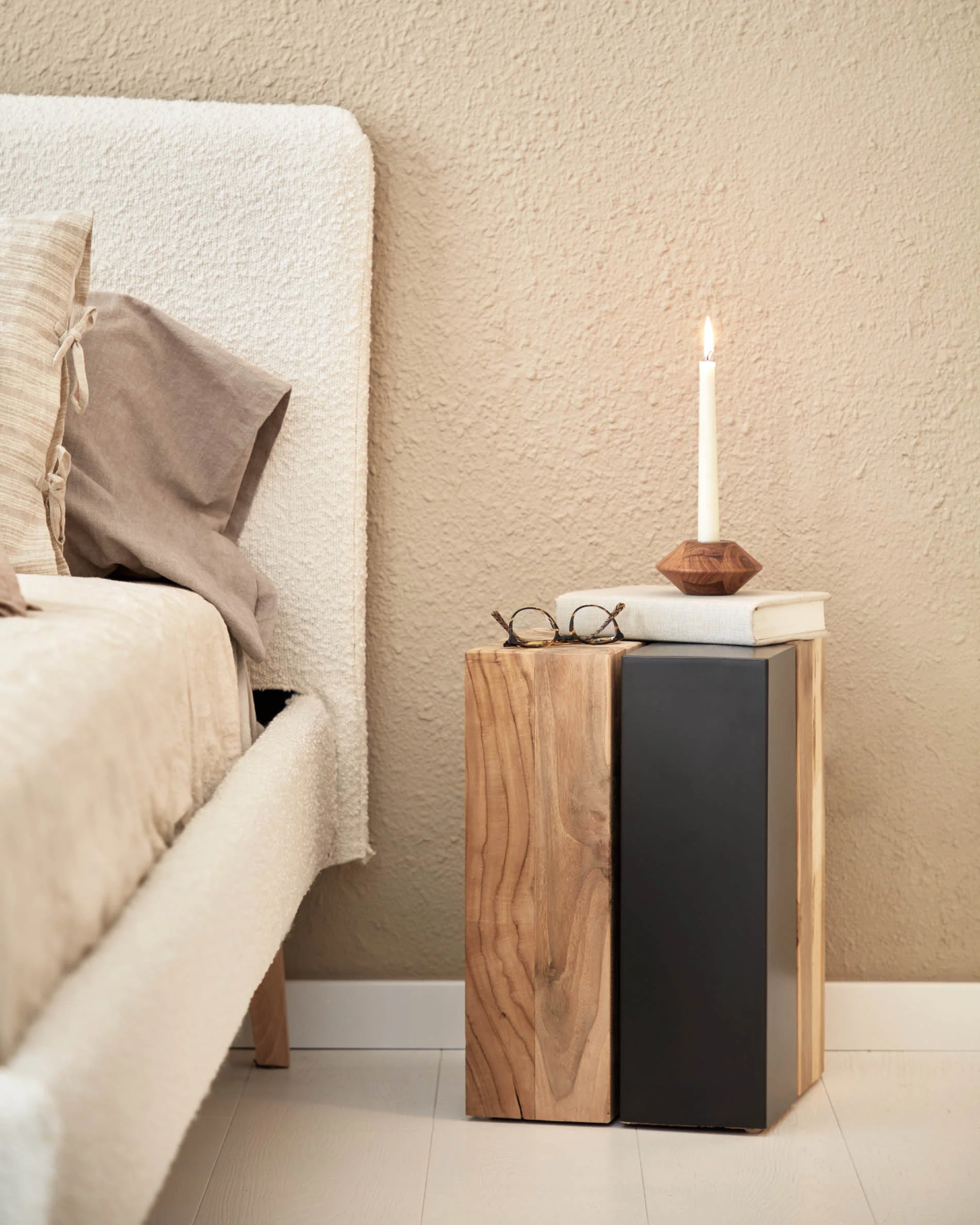 Kwango solid teak wood and metal side table, 29 x 45 cm