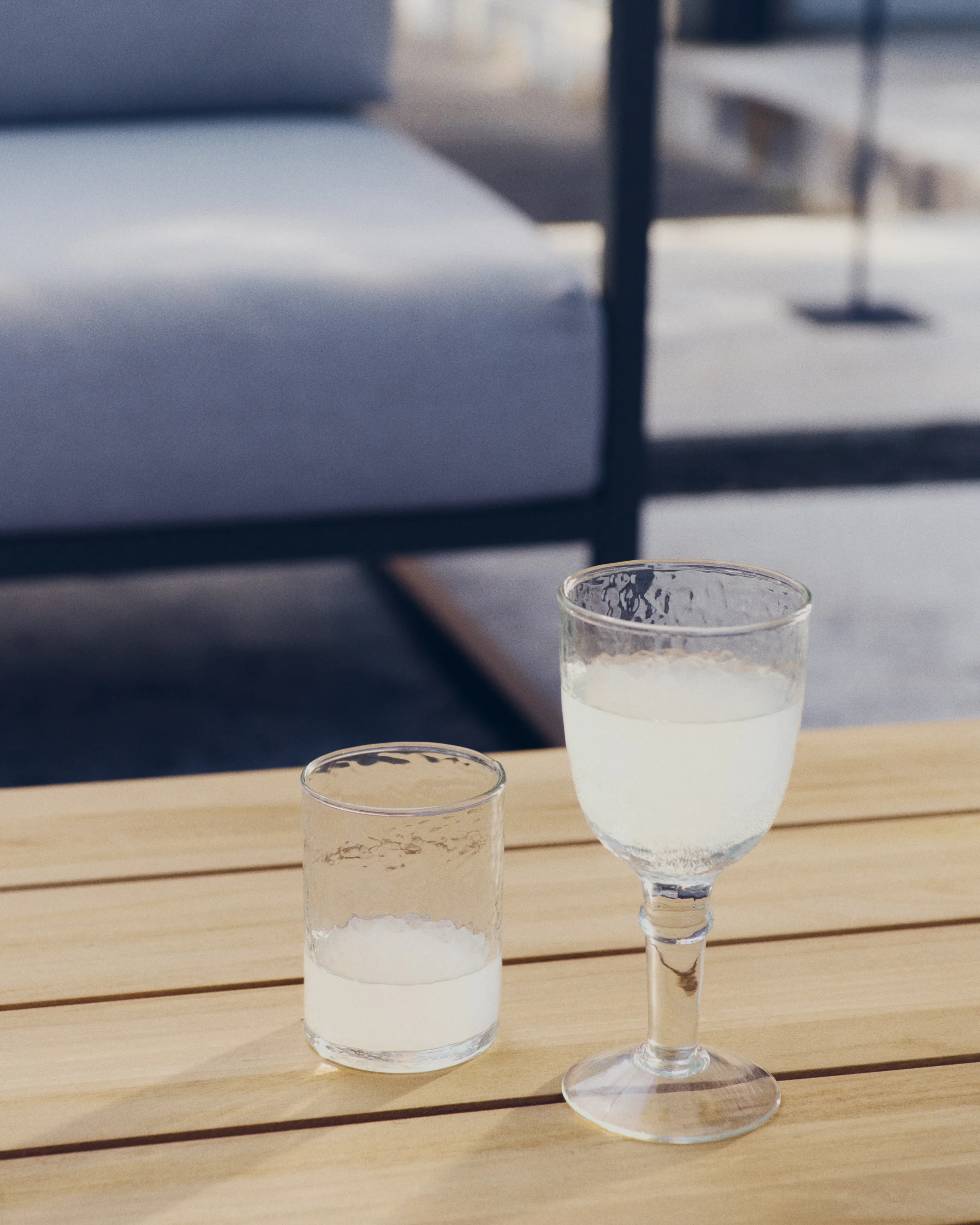 Obila cup made of transparent recycled glass