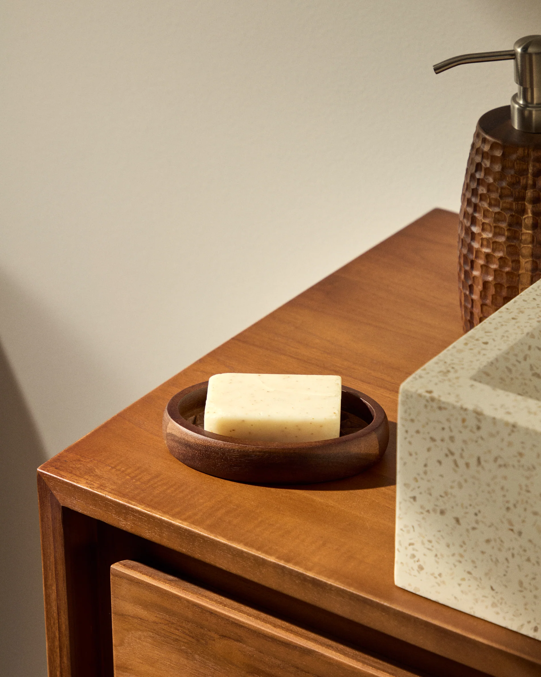 Fraz acacia wood soap dish FSC 100%