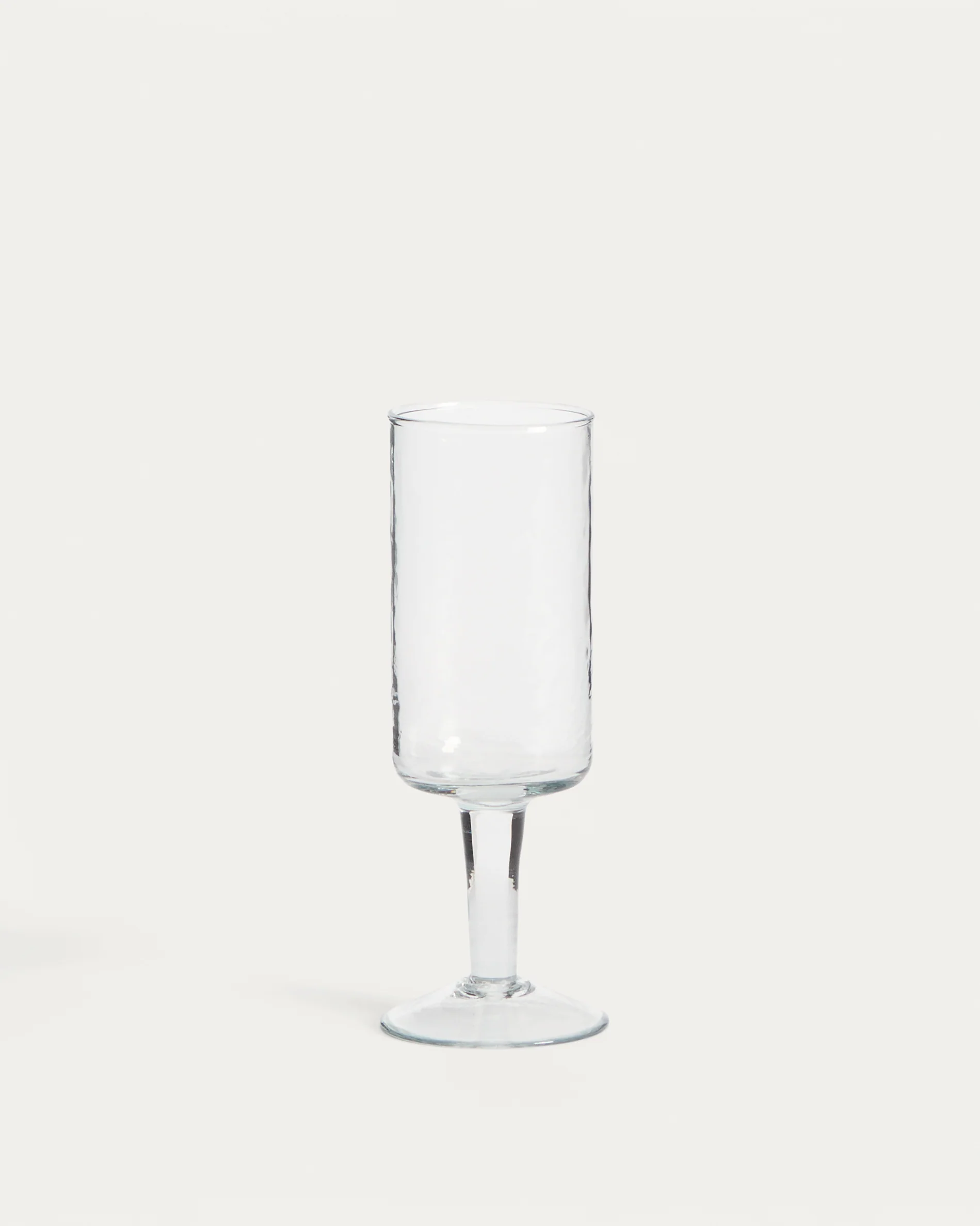 Obila wine glass made of transparent recycled glass