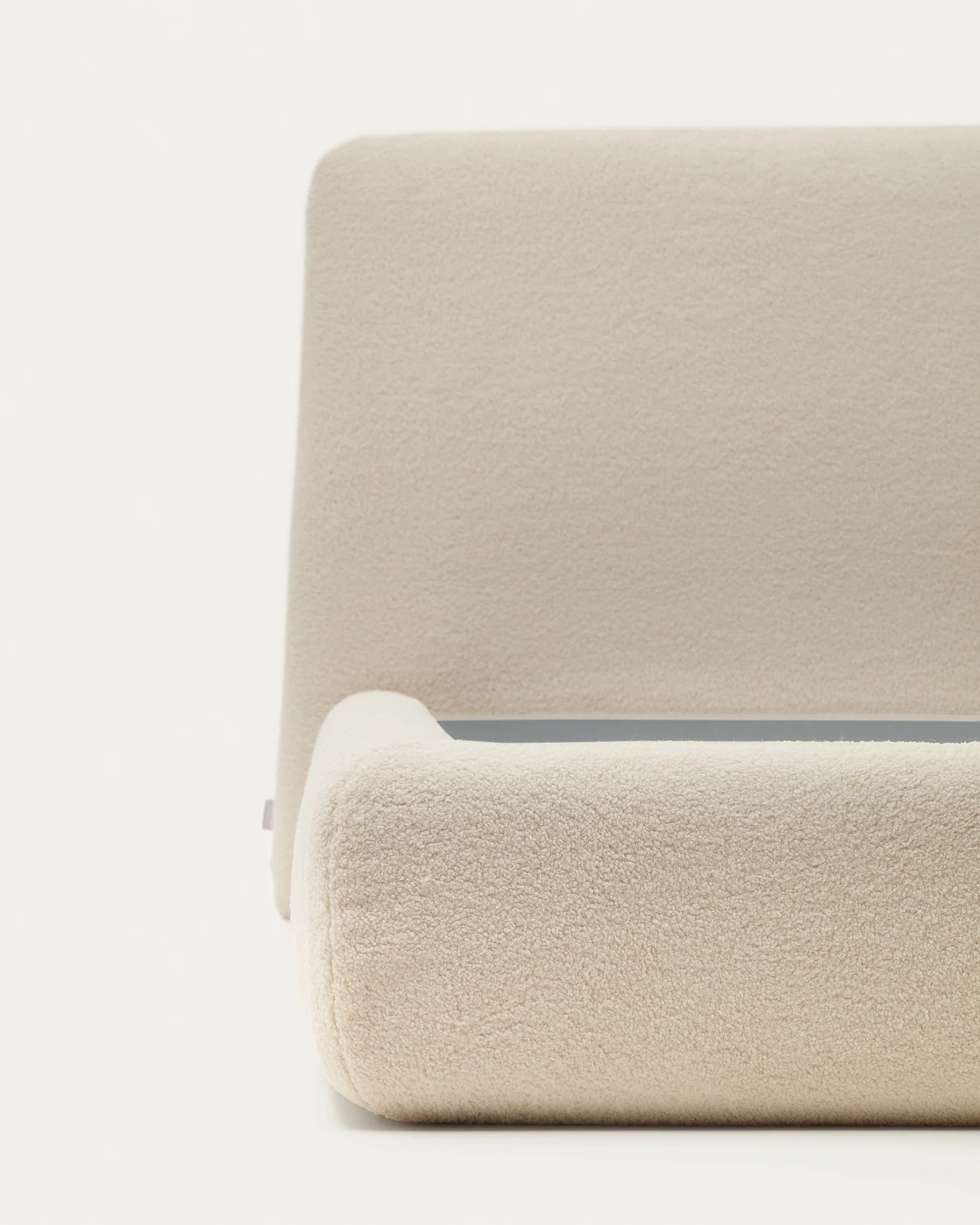 Martina bed cover in ecru bouclé for a 180 x 200 cm mattress