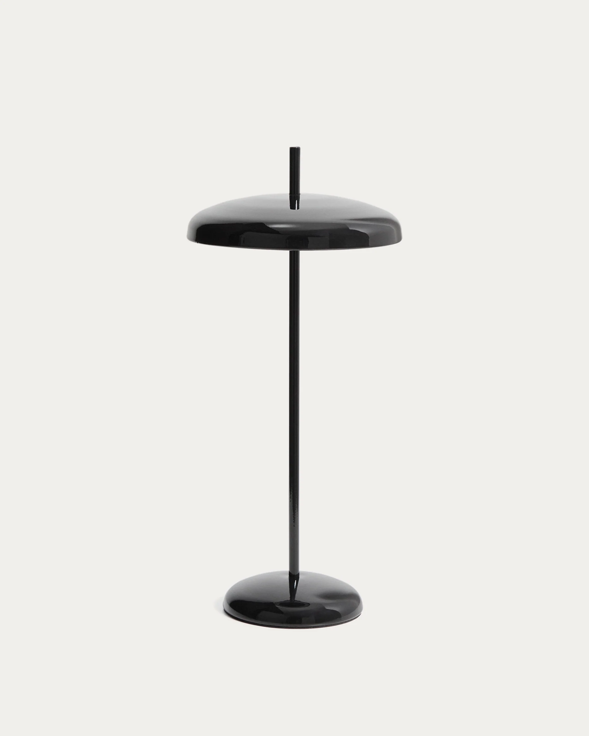 Porte black aluminium portable table lamp