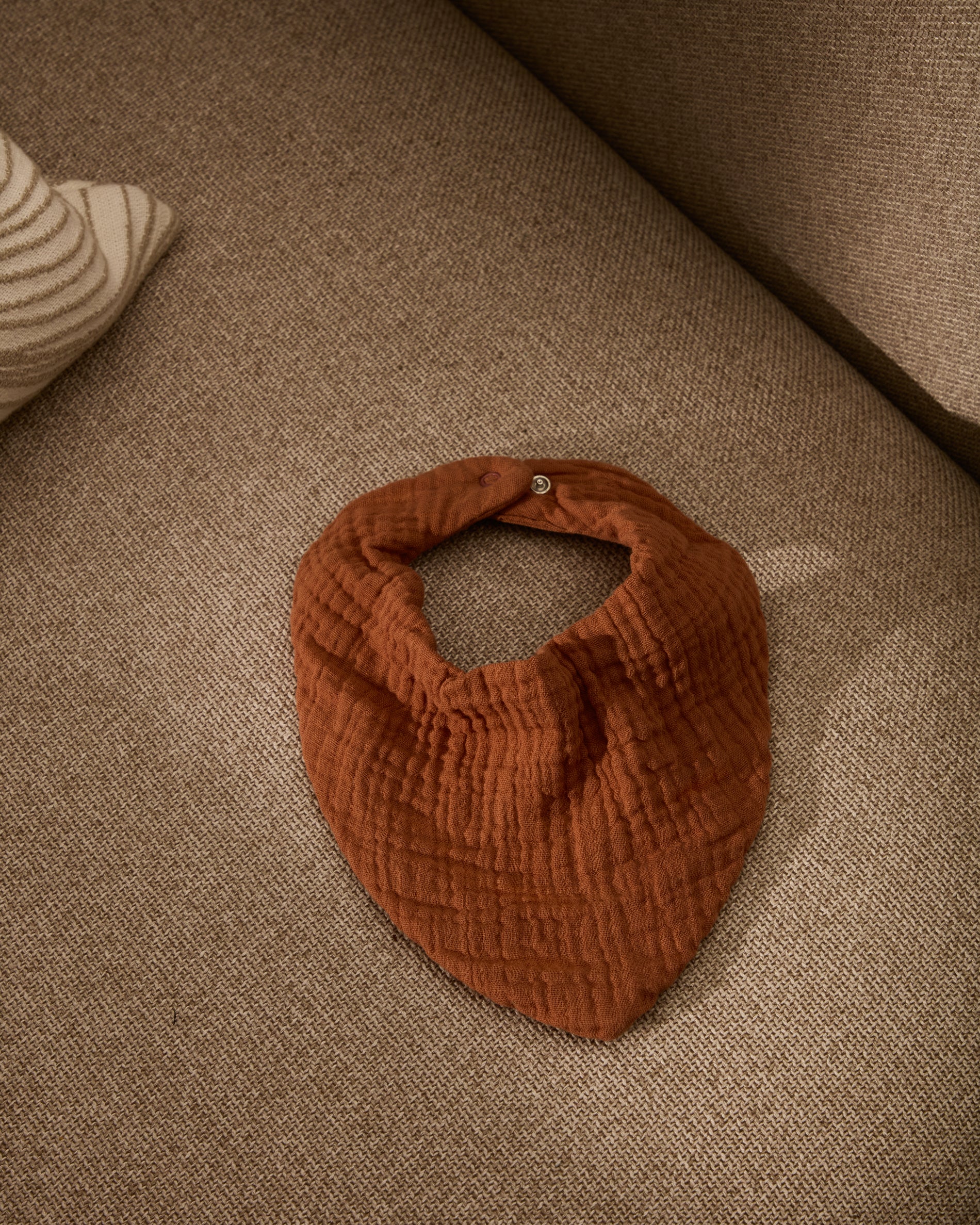 Olna set of 2 bandanas in 100% cotton in terracotta and a sun print