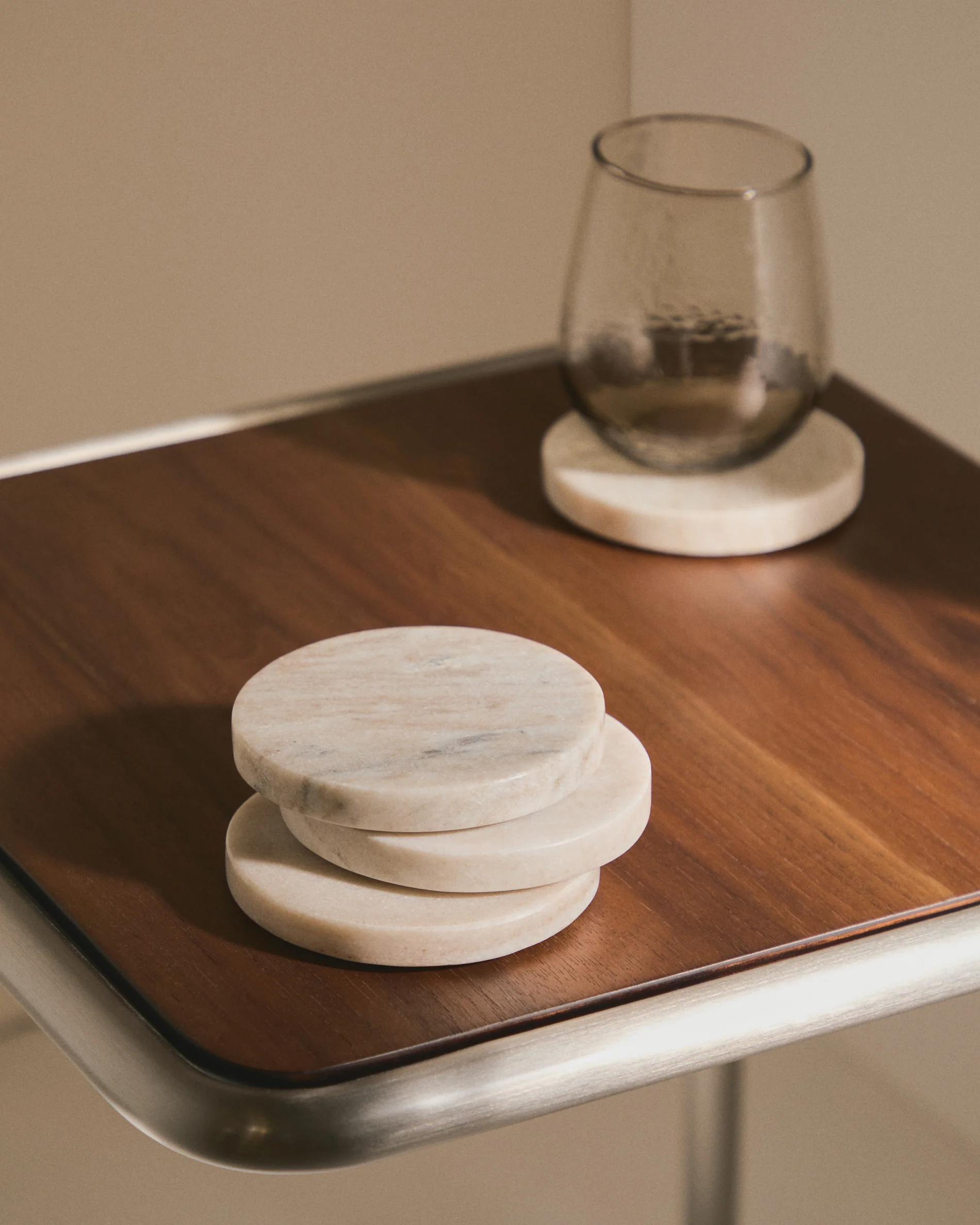 Nuvir set of 4 beige marble coasters