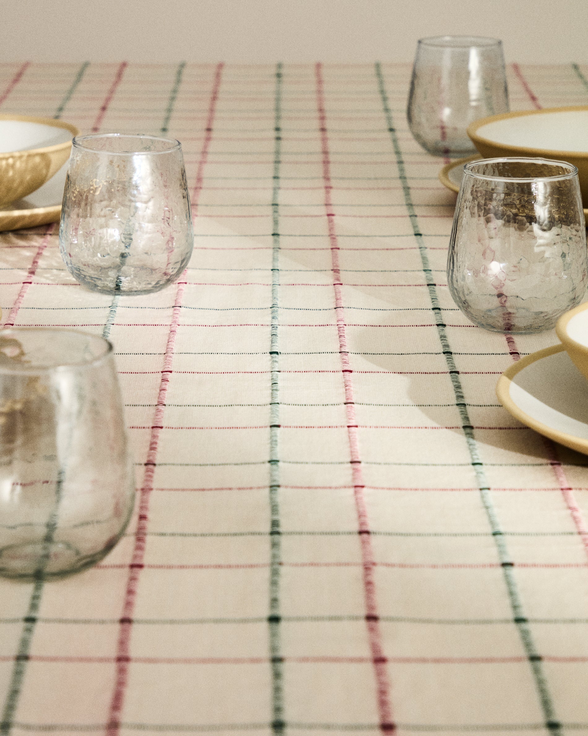 Aldelie multicoloured 100% cotton jacquard tablecloth 150 x 250cm