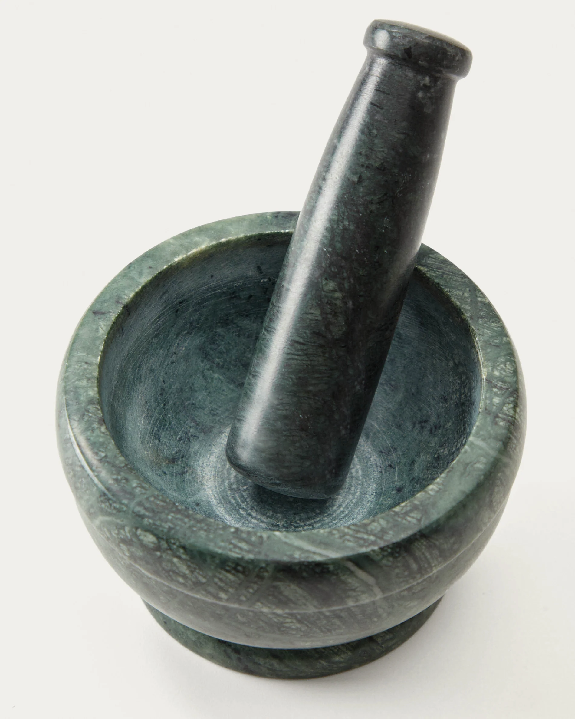 Cindea pestle and mortar in green marble