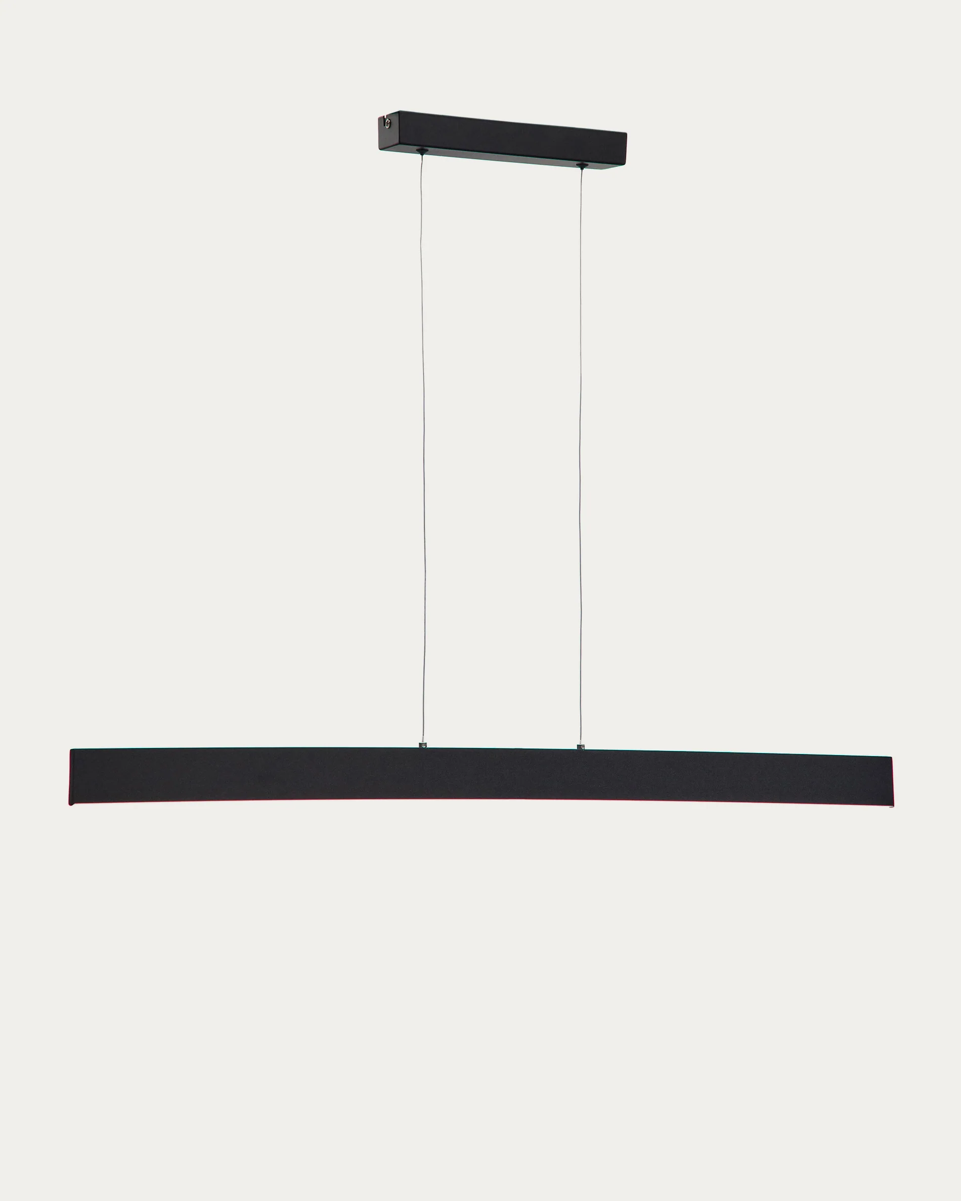 Boadella ceiling lamp in a black finish.