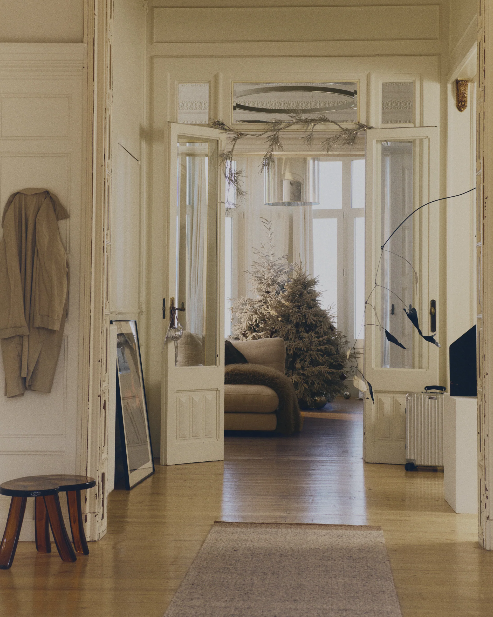 Nifelia beige wool jacquard runner rug 200 x 80cm