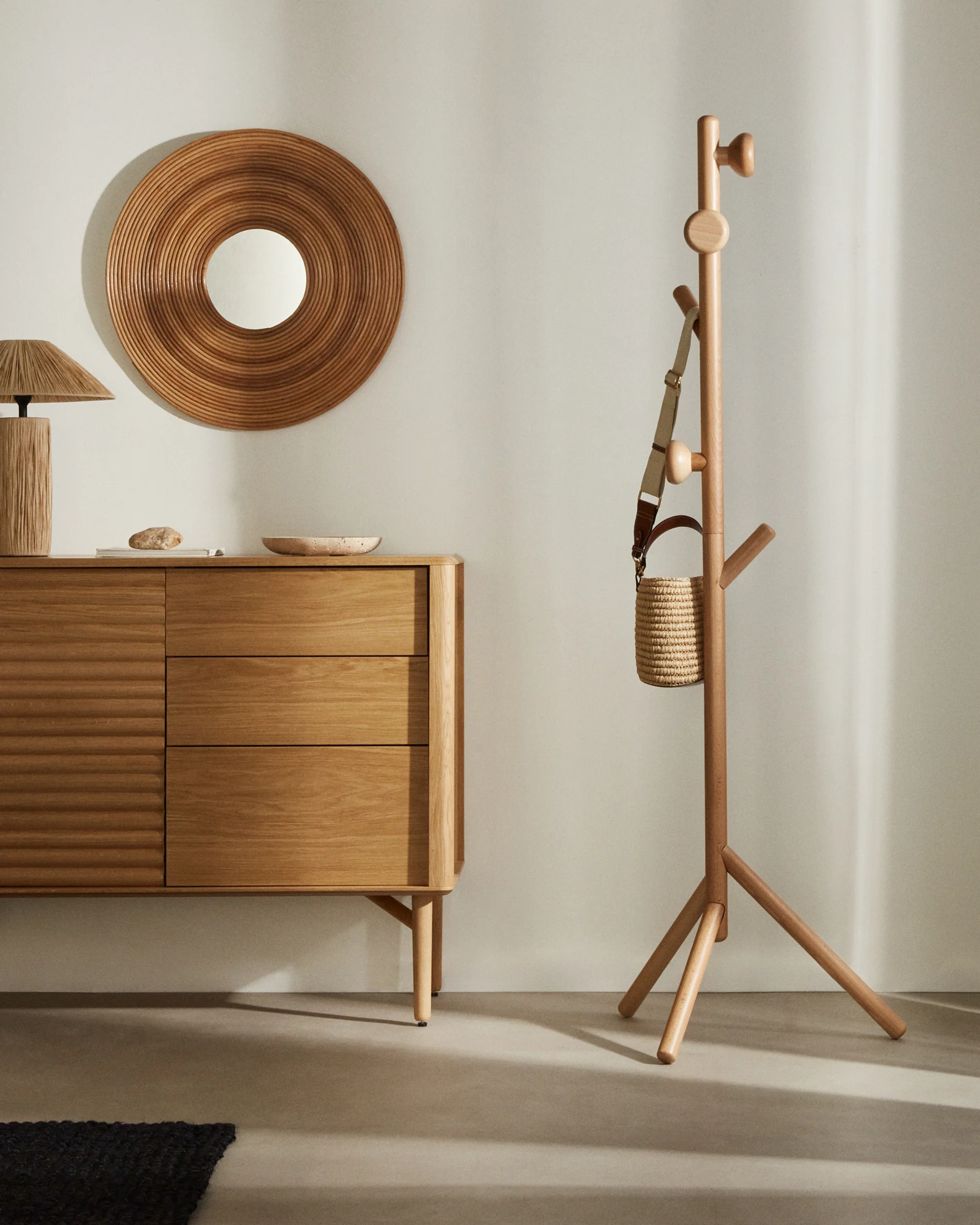 Nadue coat rack in solid beech wood with natural finish 163 cm